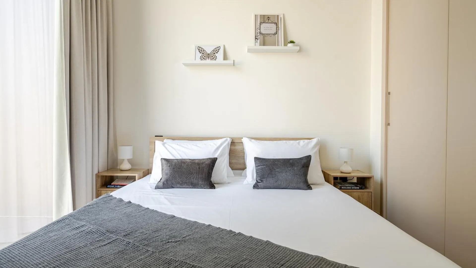 Apartment Panoramic 1Br I Luxury Stay Dubai
